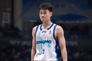 外线够准!王睿泽4记三分球拿下15分1板2助1断1帽 正负值+19最高
