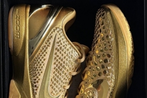 布伦森上脚定制科比战靴!塔克:这绝对是史上最炸裂的科比球鞋