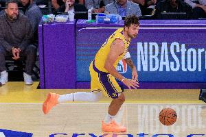 蜘蛛直播-免费无插件直播在线观看_蜘蛛直播nba免费高清现场直播